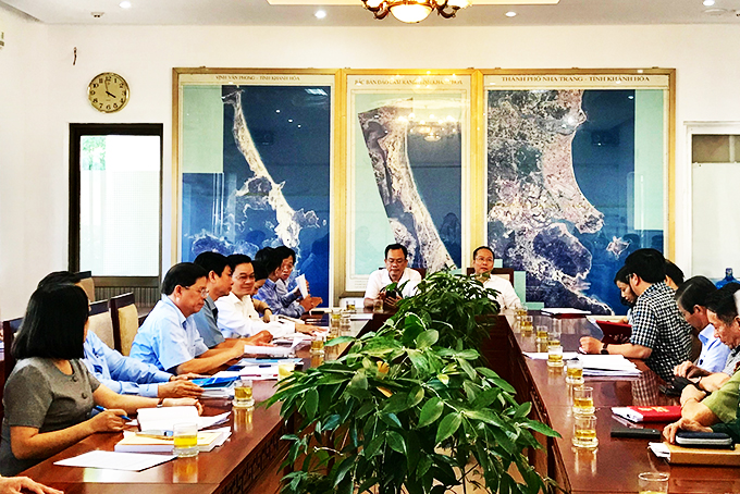 Ủy ban Bầu cử tỉnh Khánh Hòa họp phiên thứ hai