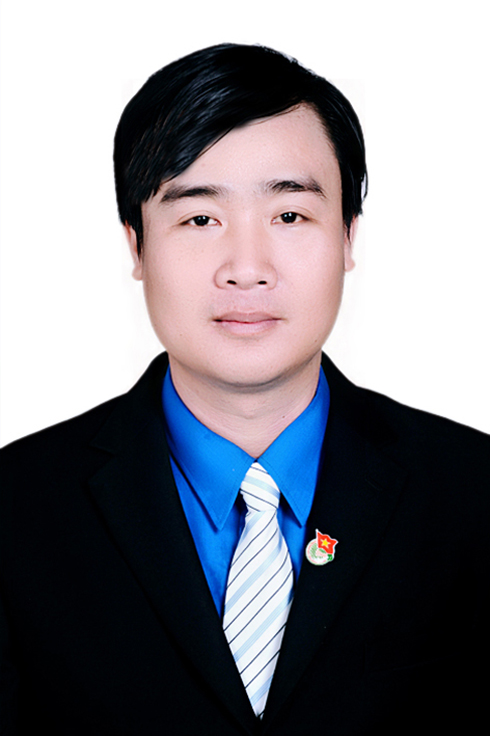 Phát huy tinh thần xung kích của thanh niên