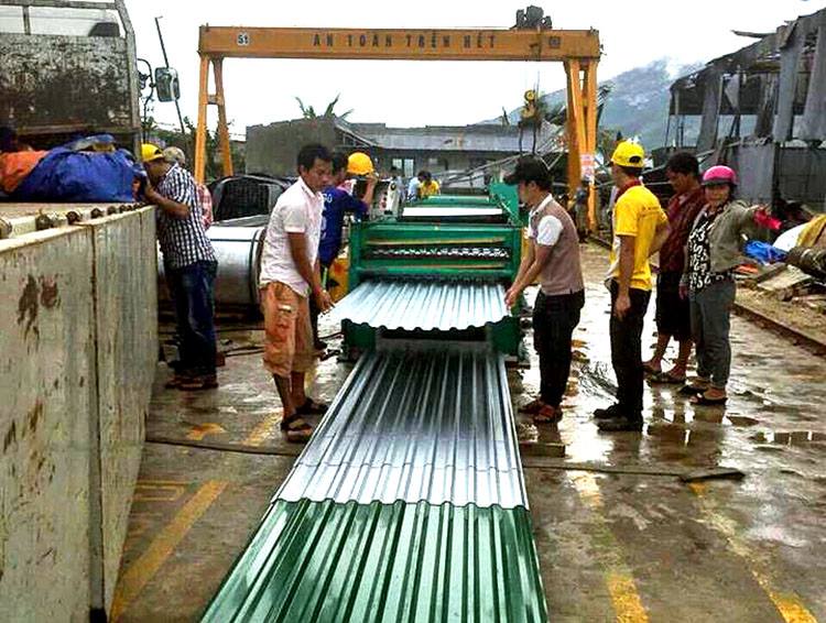 Tập đoàn Hoa Sen bán tôn lưu động bình ổn giá