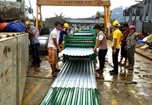 Tập đoàn Hoa Sen bán tôn lưu động bình ổn giá