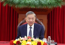 Xây dựng Đề án, lộ trình từng bước tiến tới miễn viện phí toàn dân giai đoạn 2030 - 2035
