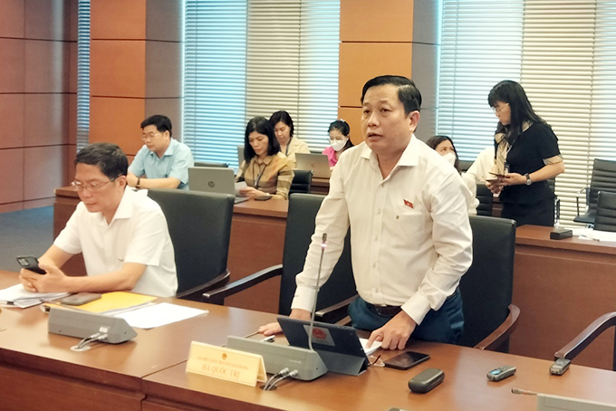 Thảo luận về chủ trương đầu tư các dự án đường vành đai và đường bộ cao tốc