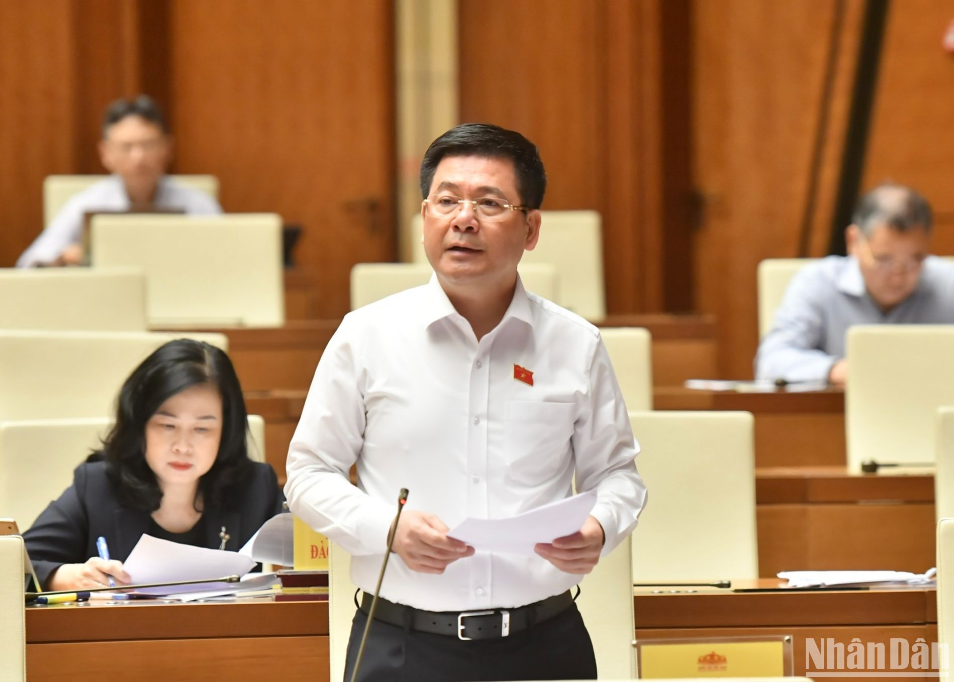  Tăng cường quản lý, giám sát hàng hóa trên môi trường mạng để xử lý sai phạm 
