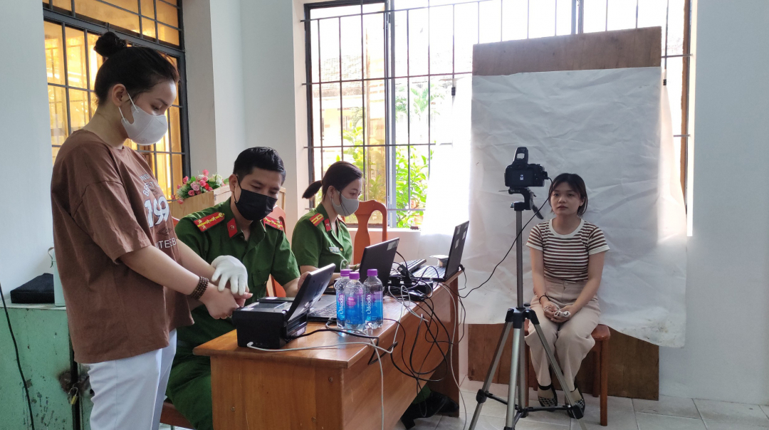 Trước ngày 30-6: Tập trung hoàn thành mục tiêu thu nhận, cấp căn cước công dân và tài khoản định danh điện tử