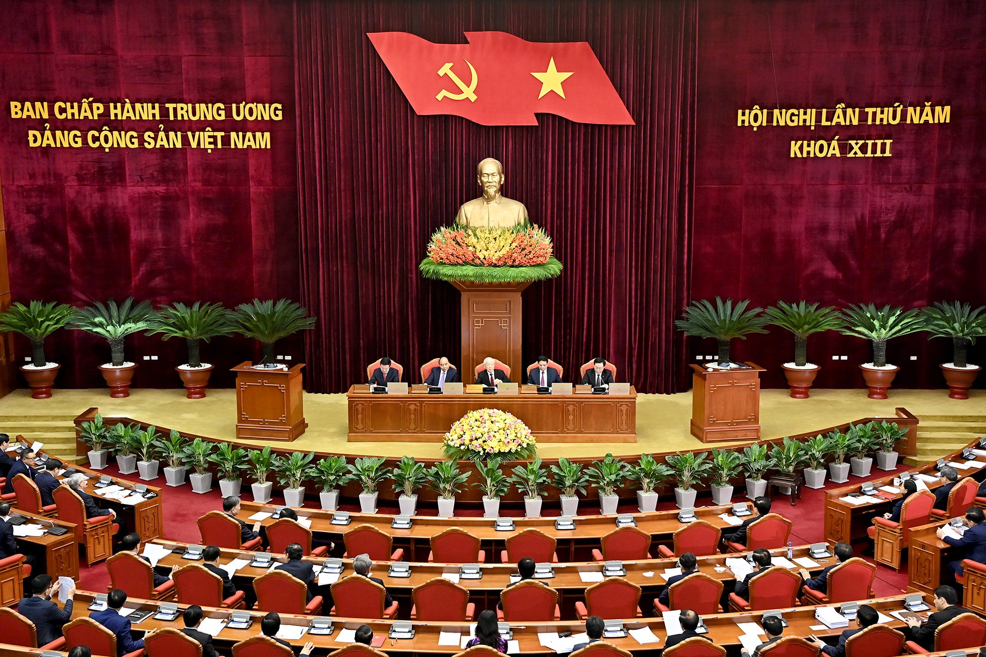 Sự gắn kết giữa tư duy hệ thống và năng lực lãnh đạo cấp cơ sở trong chính quyền hai cấp