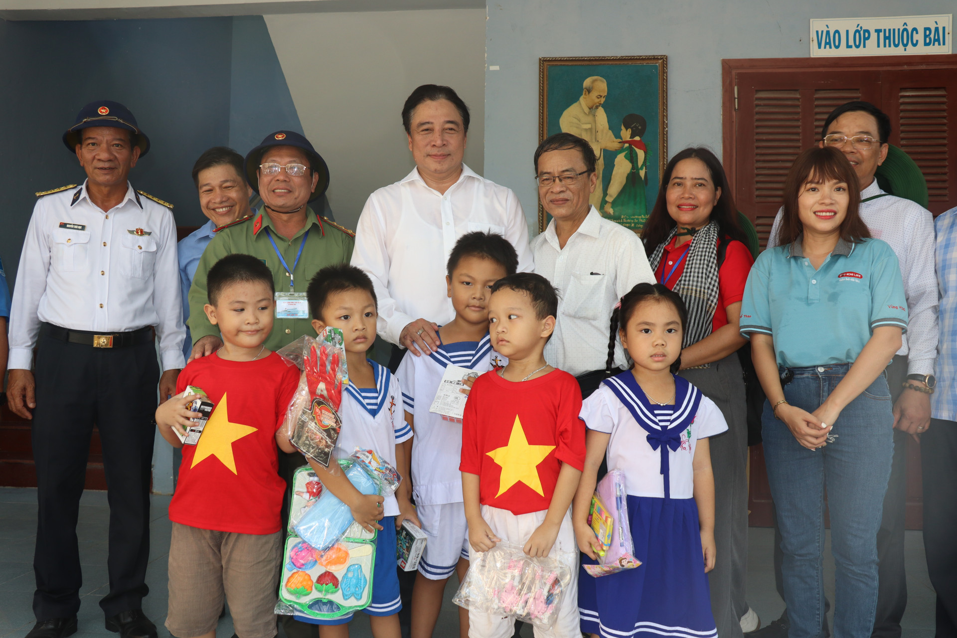 Đến với Trường Sa thân yêu