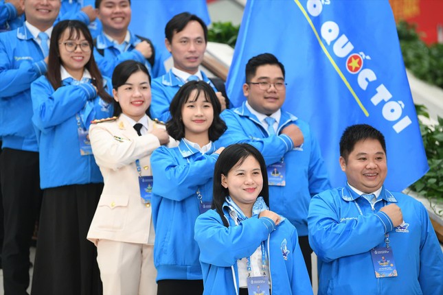Công tác thanh niên với sứ mệnh giữ vững niềm tin, lý tưởng cách mạng cho thanh niên trong kỷ nguyên vươn mình của dân tộc Việt Nam