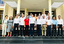 Ông Nguyễn Khắc Toàn - Phó Bí thư Thường trực Tỉnh ủy, Chủ tịch HĐND tỉnh: Gặp mặt đoàn đại biểu dự Đại hội toàn quốc Mặt trận Tổ quốc Việt Nam lần thứ X