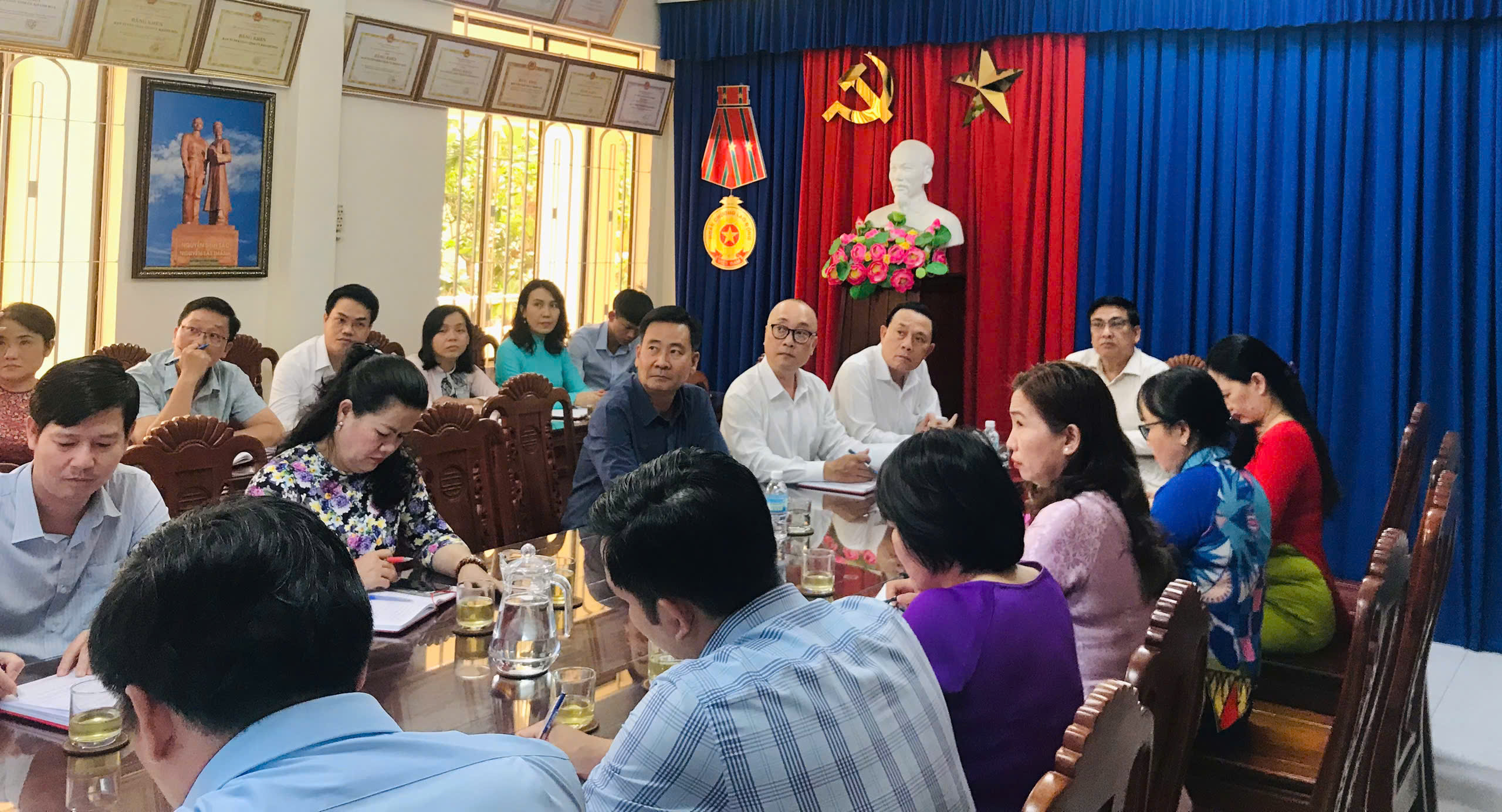 Chi bộ Ban Tuyên giáo và Dân vận Tỉnh uỷ tổ chức sinh hoạt chuyên đề  tháng 3/2025