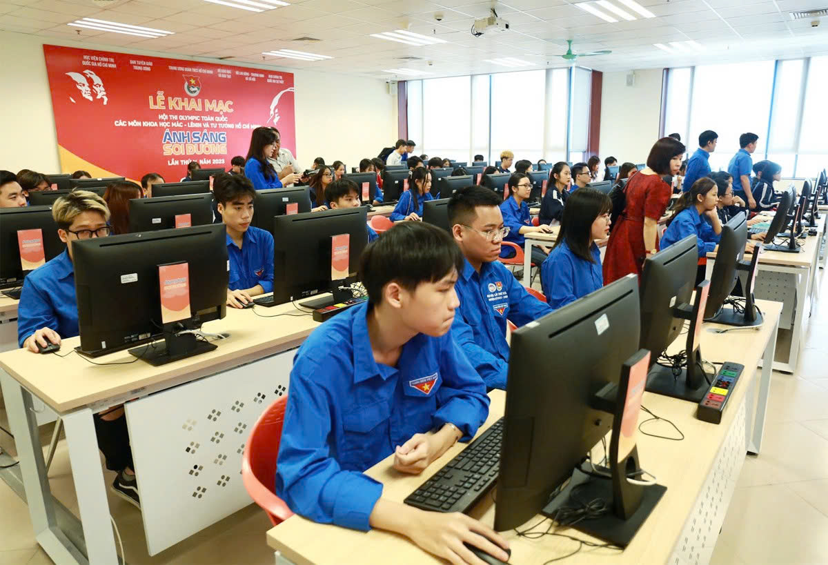 Xây dựng “lá chắn số” bảo vệ nền tảng tư tưởng của Đảng trong kỷ nguyên mới
