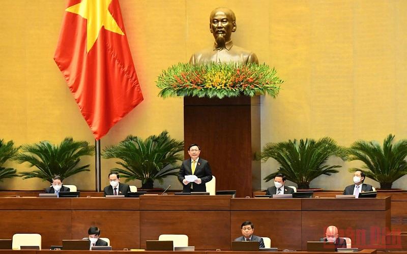 Phiên chất vấn và trả lời chất vấn diễn ra dân chủ, thẳng thắn với tinh thần trách nhiệm cao