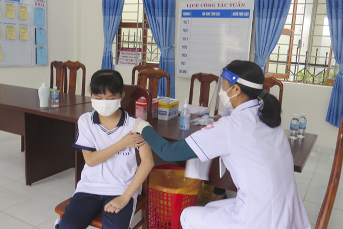 Thần tốc hơn nữa trong triển khai tiêm vắc xin phòng Covid-19