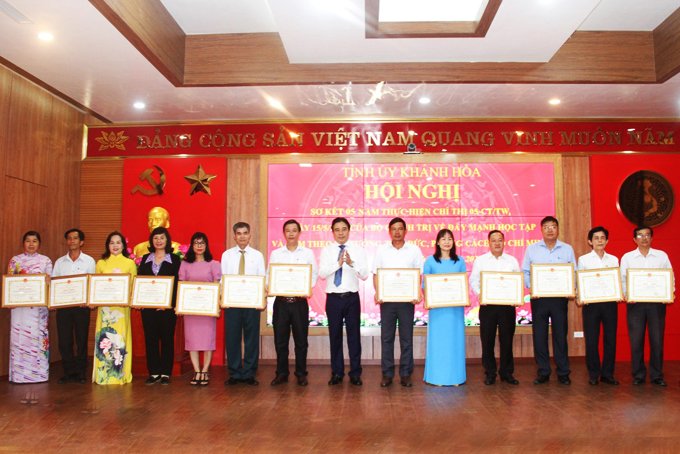 Giải Búa liềm vàng thổi luồng sinh khí mới vào công tác tuyên truyền về xây dựng Đảng