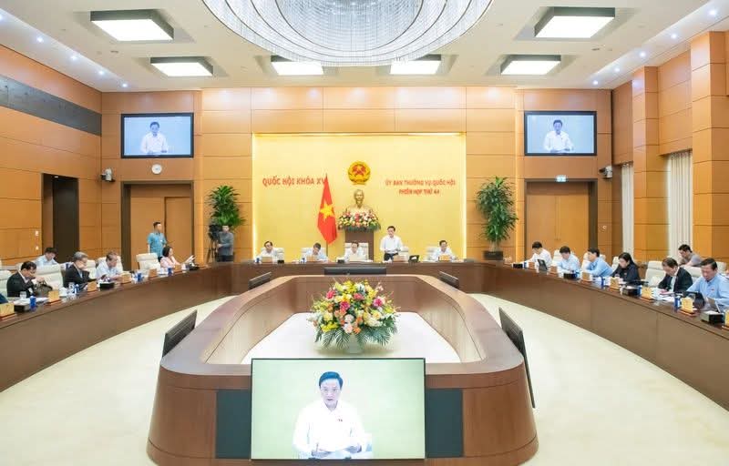 Ủy ban Thường vụ Quốc hội thông qua Nghị quyết về sắp xếp đơn vị hành chính năm 2025