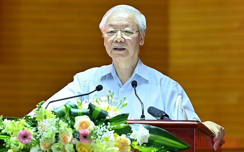 Các cơ quan nội chính phải thật sự là những "thanh bảo kiếm sắc bén" và "lá chắn vững chắc" để bảo vệ Tổ quốc, giữ gìn trật tự kỷ cương của xã hội
