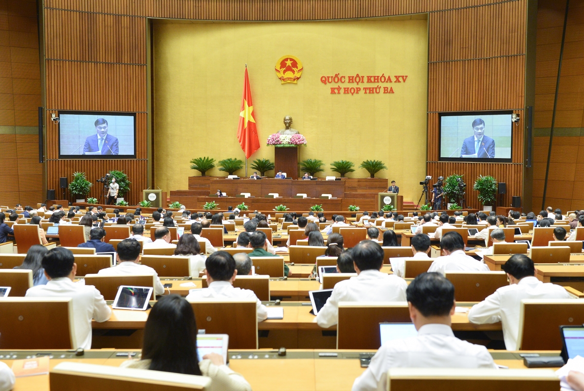 Quốc hội thông qua chủ trương đầu tư 3 dự án đường cao tốc lớn trọng điểm