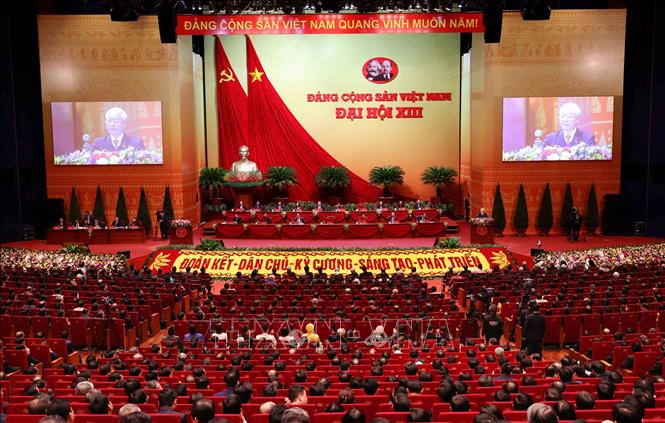 Nghiên cứu, phát triển khoa học lý luận chính trị theo yêu cầu của Đại hội XIII