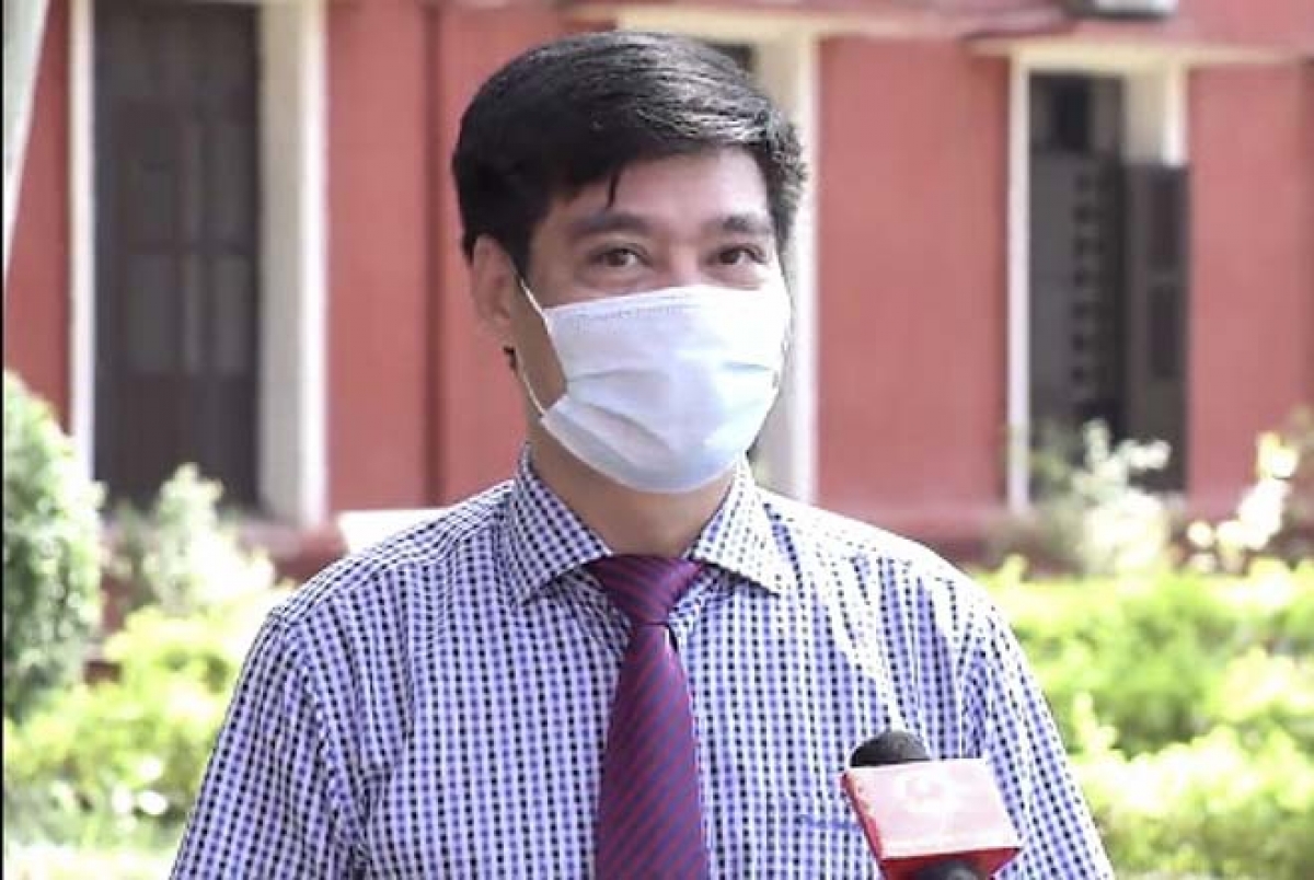           Có không ít đảng viên "thấy đúng không bảo vệ, thấy sai không đấu tranh"      