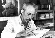 Học tập và làm theo phong cách lãnh đạo dân chủ của Chủ tịch Hồ Chí Minh