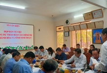 Tổ Văn kiện họp bàn về việc xây dựng dự thảo Báo cáo chính trị tỉnh Khánh Hòa và tỉnh Ninh Thuận