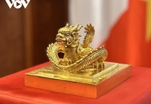 Ấn vàng “Hoàng đế chi bảo” đã về đến Việt Nam