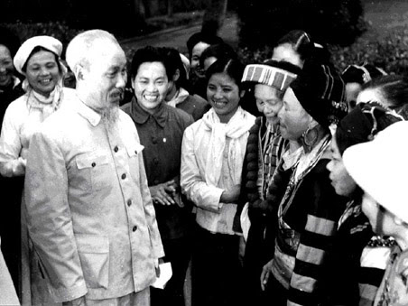 "Văn hóa phải soi đường cho quốc dân đi"