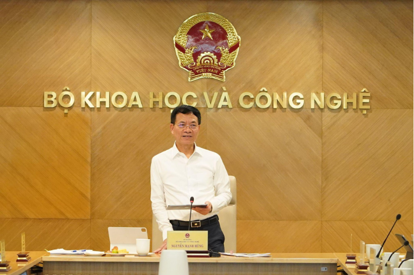 Tăng tốc xây dựng thể chế, triển khai công nghệ, thúc đẩy đổi mới sáng tạo và chuyển đổi số