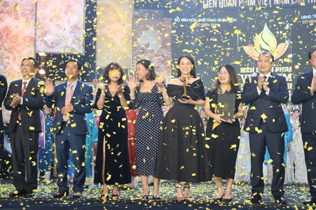 'Ranh giới' và 'Mắt biếc' giành Bông sen vàng LHP Việt Nam lần 22