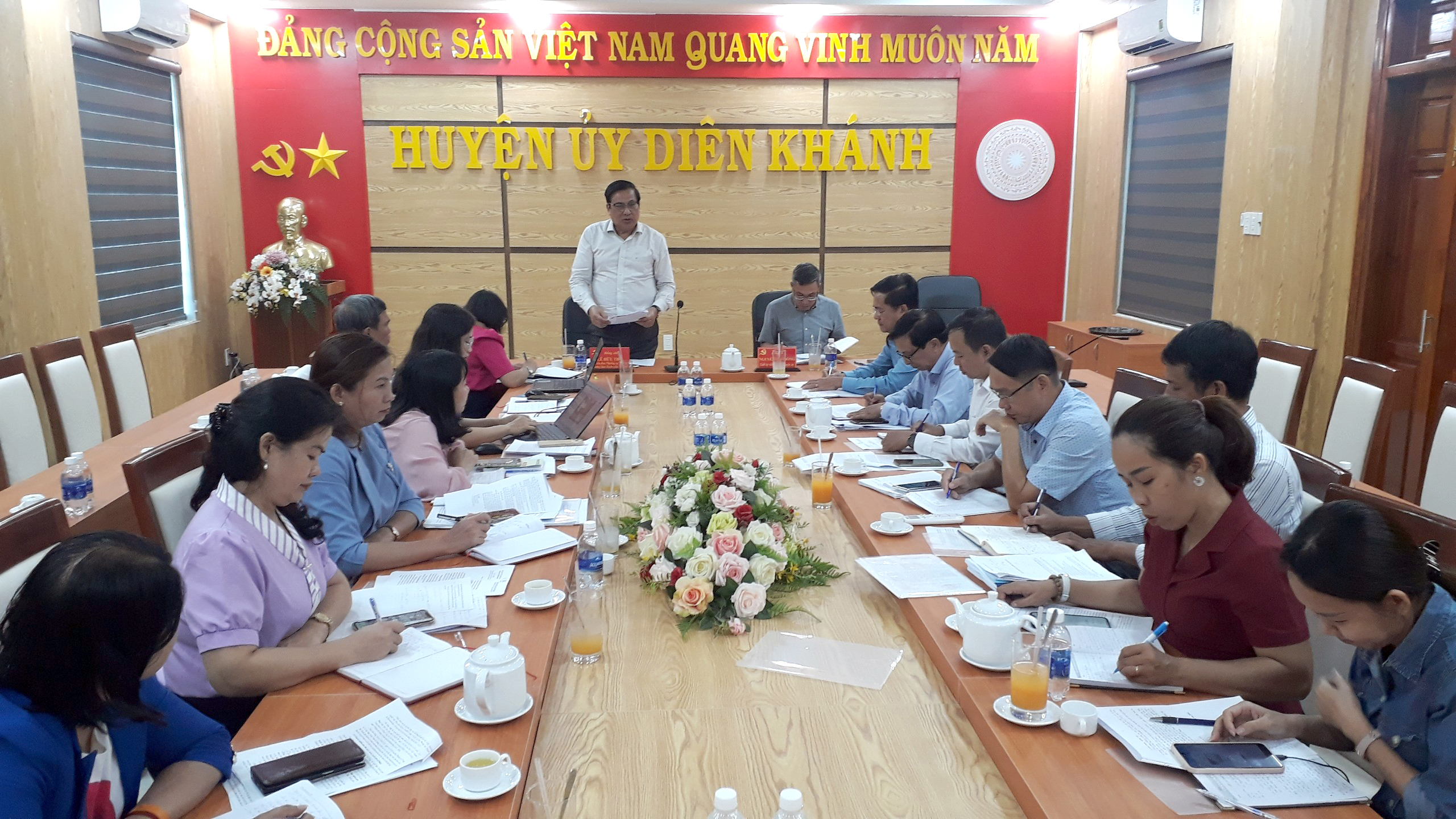 Ban Tuyên giáo Tỉnh ủy làm việc với Thường trực Huyện ủy Diên Khánh về công tác tuyên giáo
