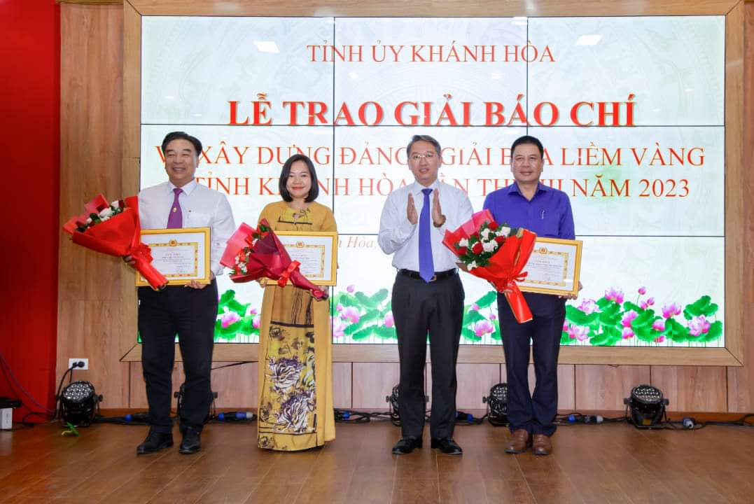 Hưởng ứng Giải báo chí về xây dựng Đảng tỉnh Khánh Hòa lần thứ IV- năm 2024