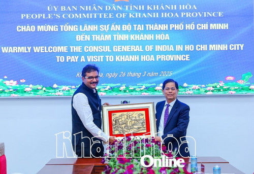 Chủ tịch UBND tỉnh Nguyễn Tấn Tuân tiếp Tổng Lãnh sự Ấn Độ tại TP. Hồ Chí Minh