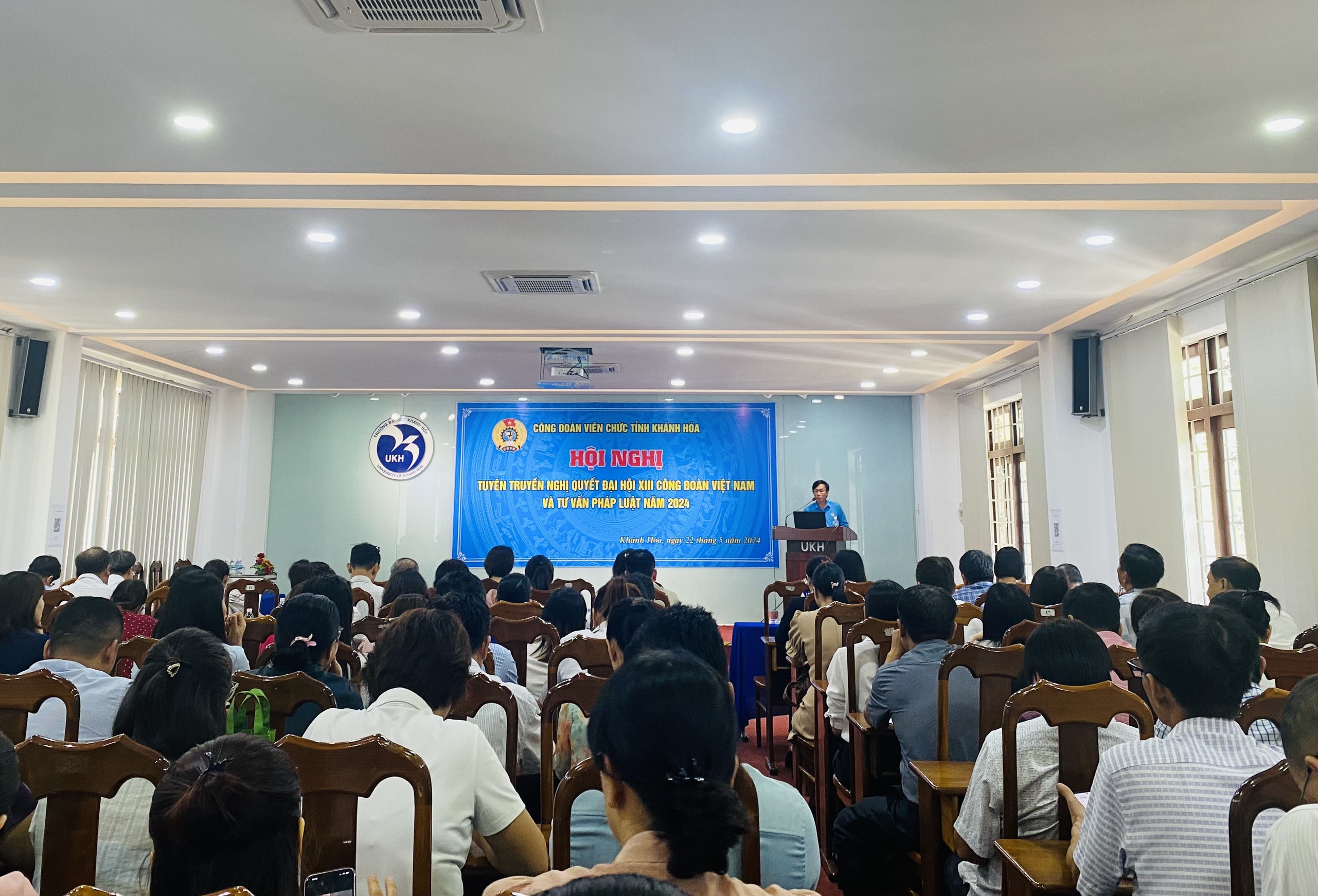150 cán bộ công đoàn, đoàn viên tham dự Hội nghị học tập, quán triệt Nghị quyết Đại hội XIII Công đoàn Việt Nam, nhiệm kỳ 2023 - 2028 và Tư vấn pháp luật năm 2024
