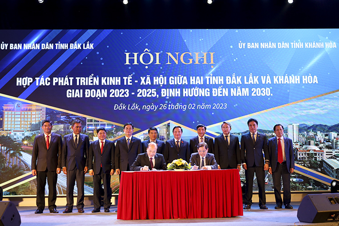 Mở rộng kết nối về phía đại ngàn