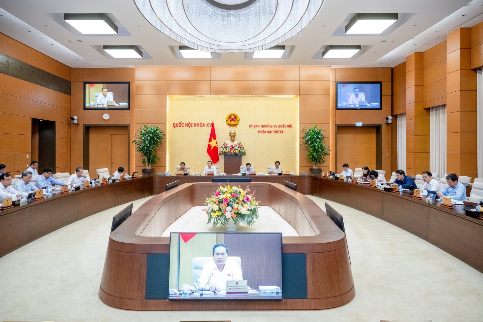 Ủy ban Thường vụ Quốc hội: Kết luận về sắp xếp đơn vị hành chính cấp huyện, xã