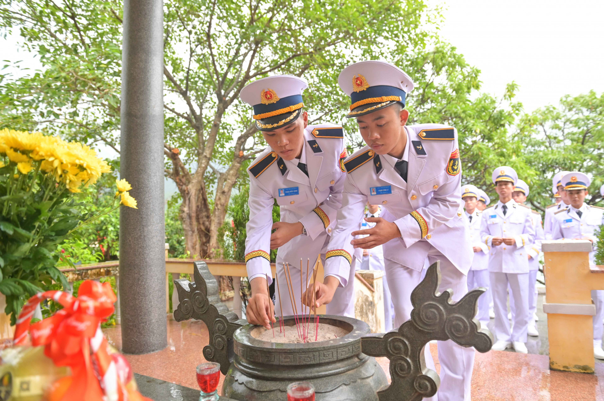 Về Ninh Vân nghe kể chuyện Tàu C235