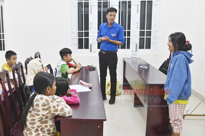 Tấm lòng của người thầy Raglai