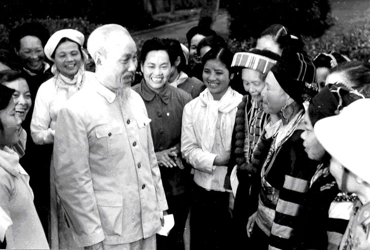 Xây dựng đời sống văn hóa cho đồng bào dân tộc thiểu số theo tư tưởng Hồ Chí Minh